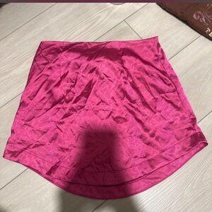 Elegant Pink silk Women's Skirt